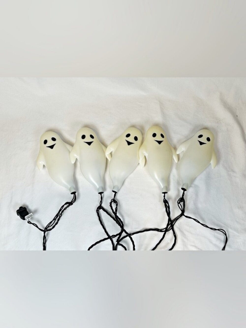 Vintage Large Blow Mold Ghosts 8”x5” Halloween String Lights